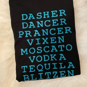 NWT Size Medium Christmas T-shirt